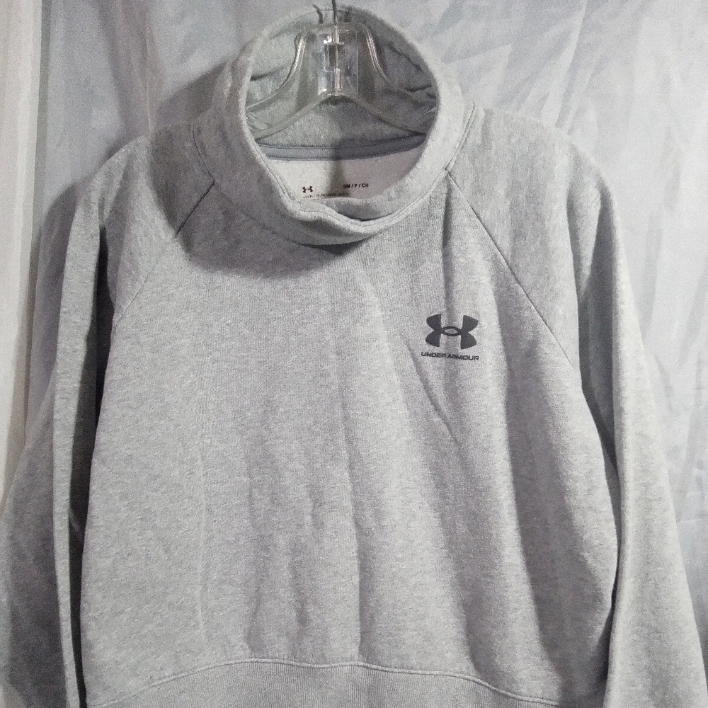 Under Armour Women's Small Rival Wrap Neck Pullover Sweatshirt